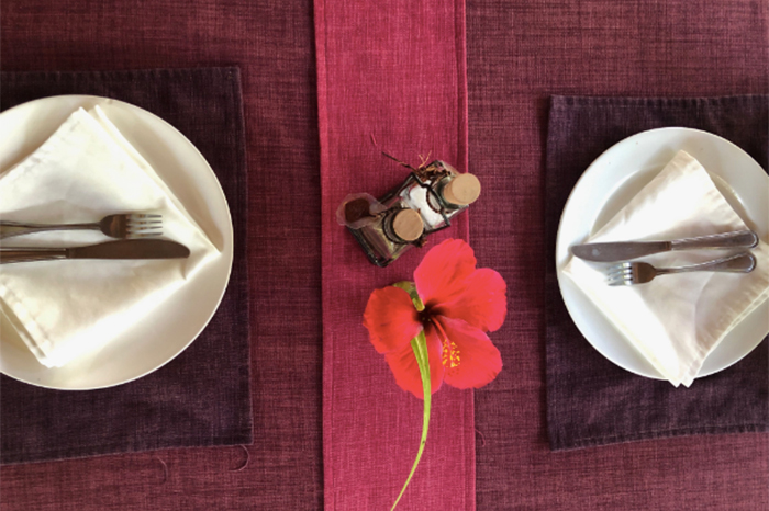 10-TABLE-ARRANGEMENT