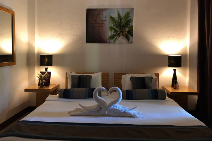 13-BUENAVIDA-KINGSIZE-BEDjpg